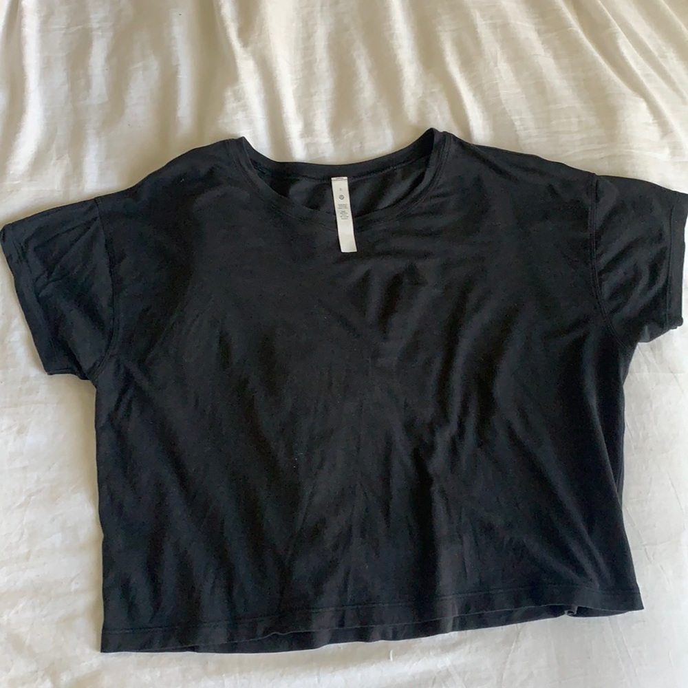 Lululemon top